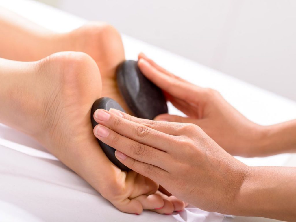 massage pierres chaudes